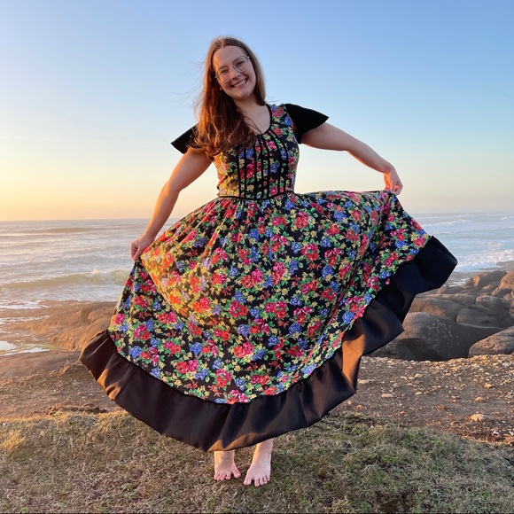 Gunne Sax Dresses & Skirts - Handmade Gunne Sax Style Vintage Upcycle Homespun Gown Black Floral Print Velvet